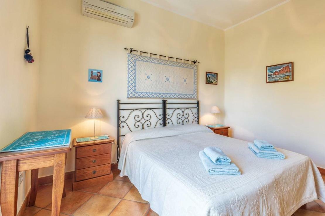 Il Leccio Bed & Breakfast Tortolì Dış mekan fotoğraf