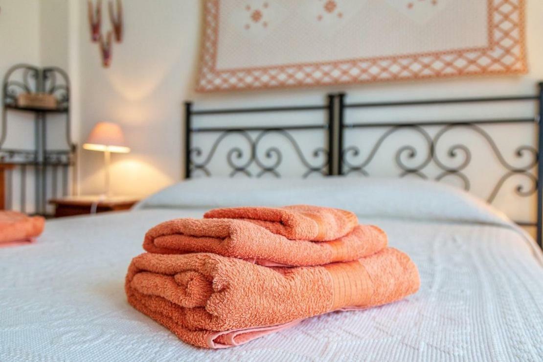 Il Leccio Bed & Breakfast Tortolì Dış mekan fotoğraf